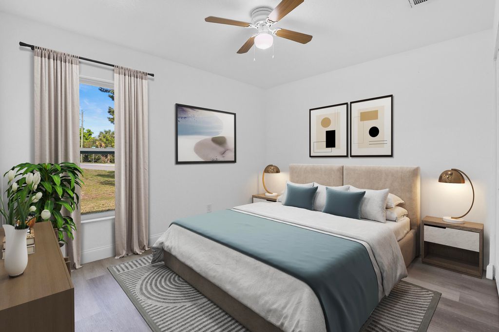 Photo of 224 SW 16th Pl Place SW, Vero Beach, FL 32962 (MLS # B26010163)