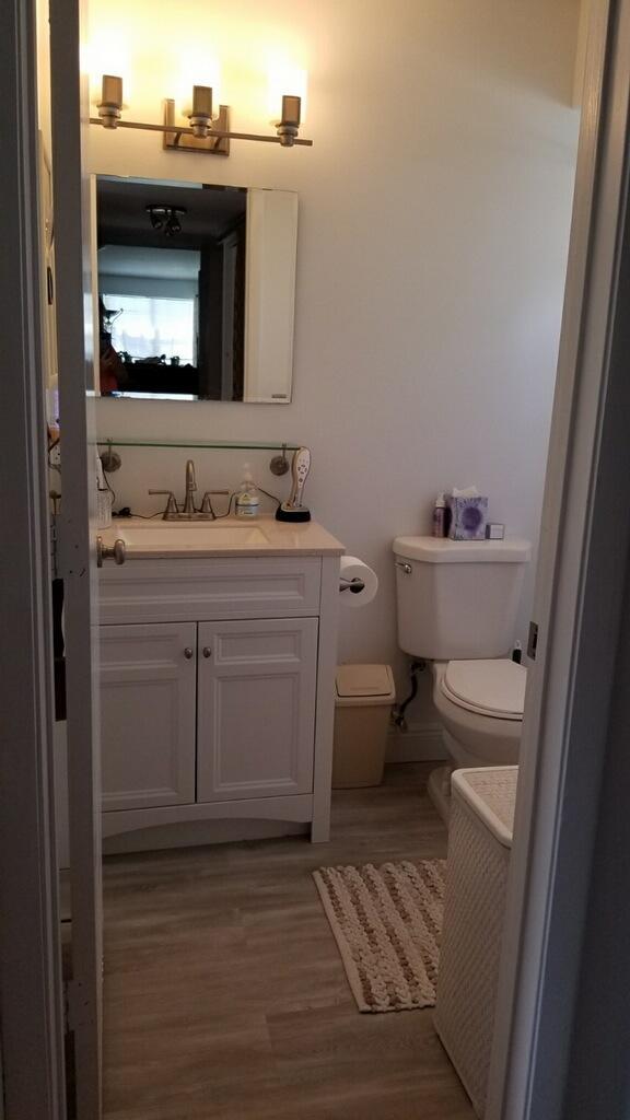 CARRIAGE HOUSES I CONDO - Residential Lease