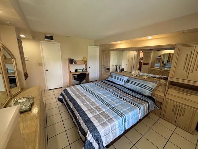 CASTILLIAN CLUB CONDO - Residential