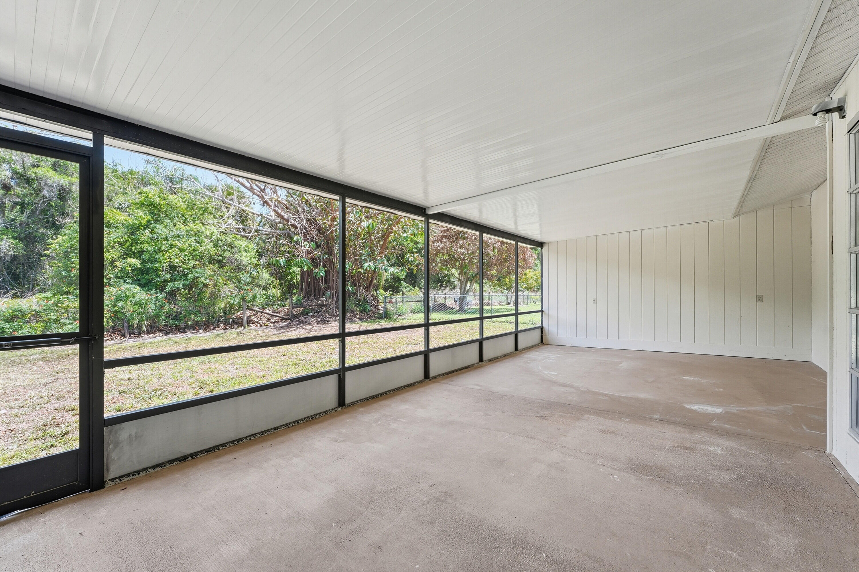 PORT ST LUCIE FLORESTA PINES UNIT 2 - Residential