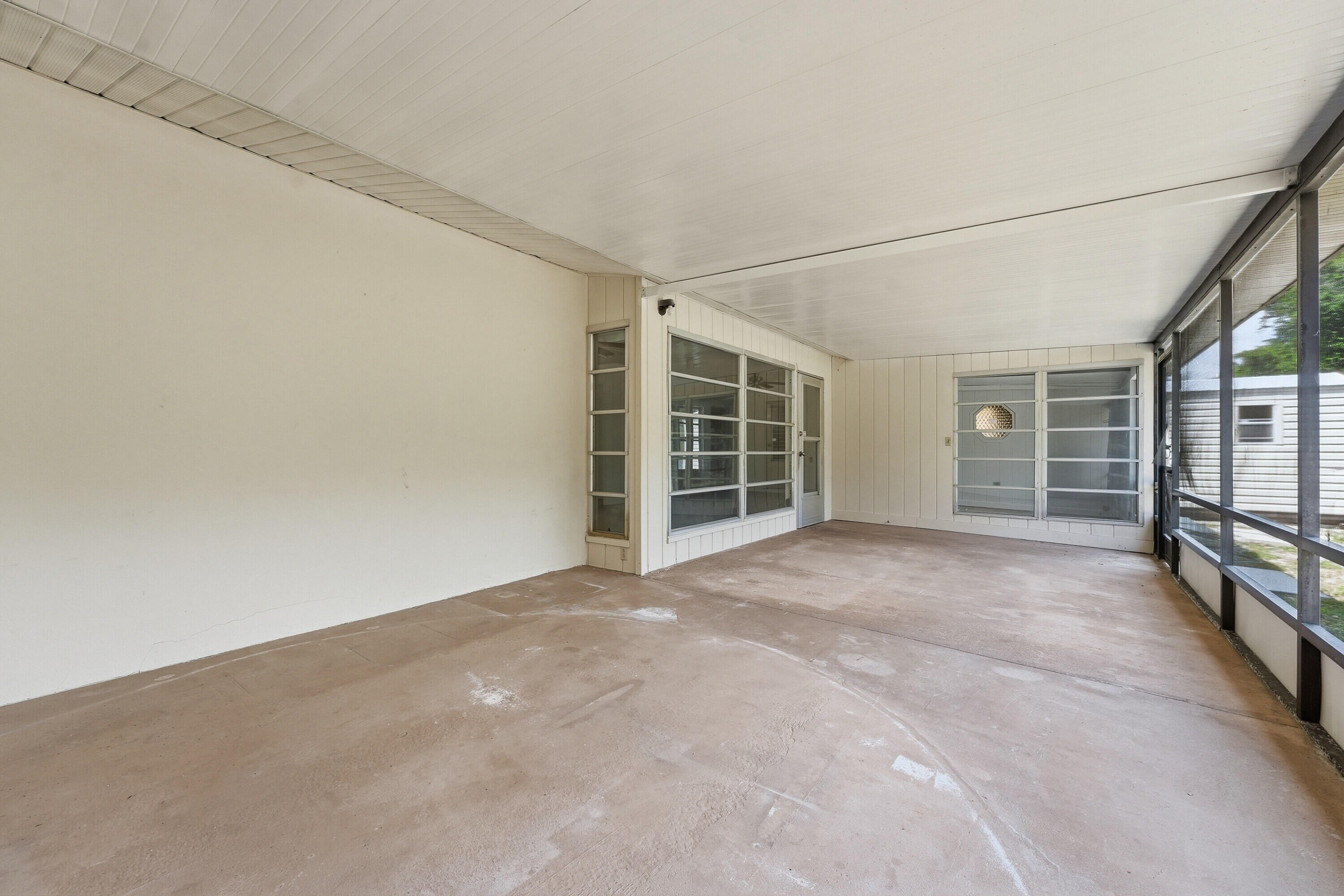 PORT ST LUCIE FLORESTA PINES UNIT 2 - Residential