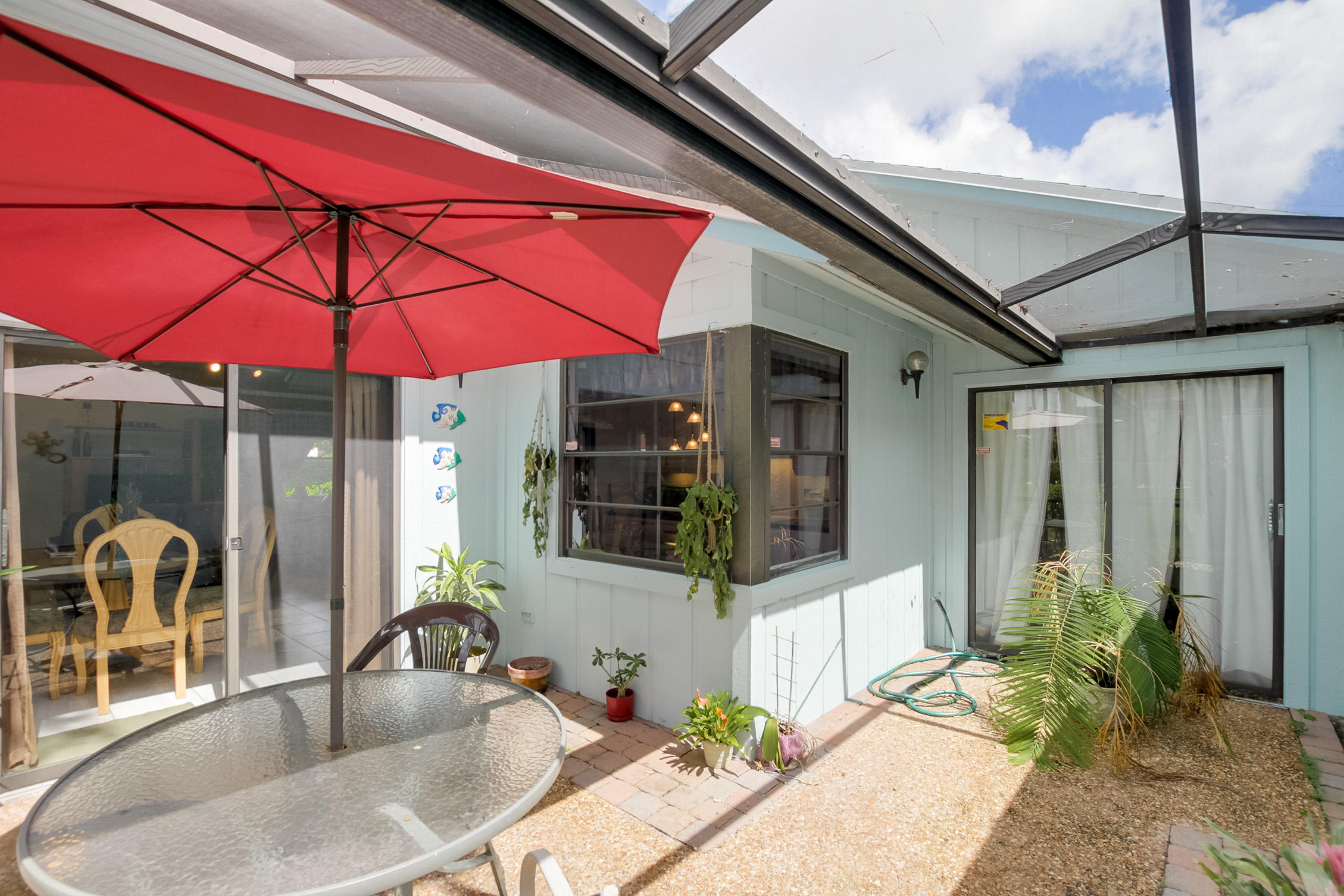 RIVER OAKS - Residential