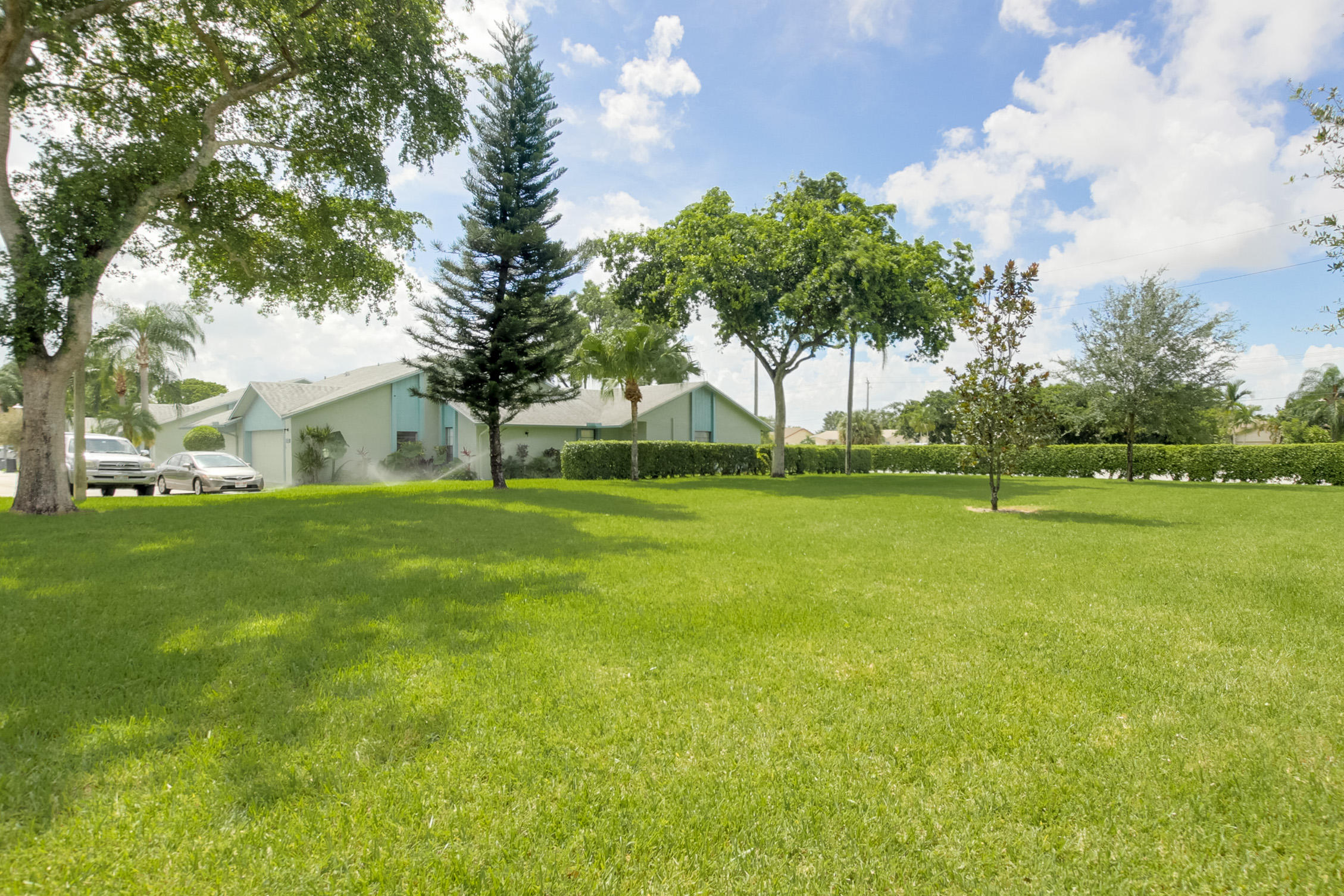 RIVER OAKS - Residential