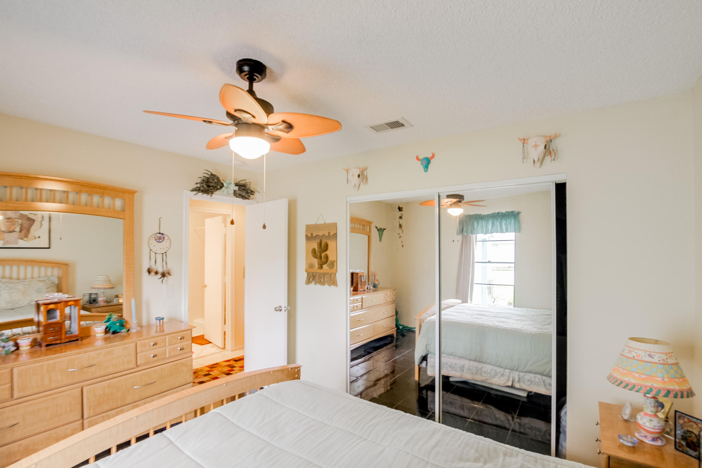 RIVER OAKS - Residential