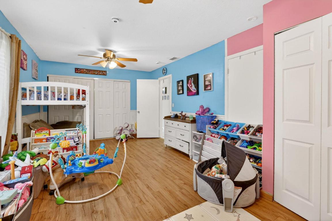 East To SW Airoso Blvd, North To NE Floresta Dr., - Residential