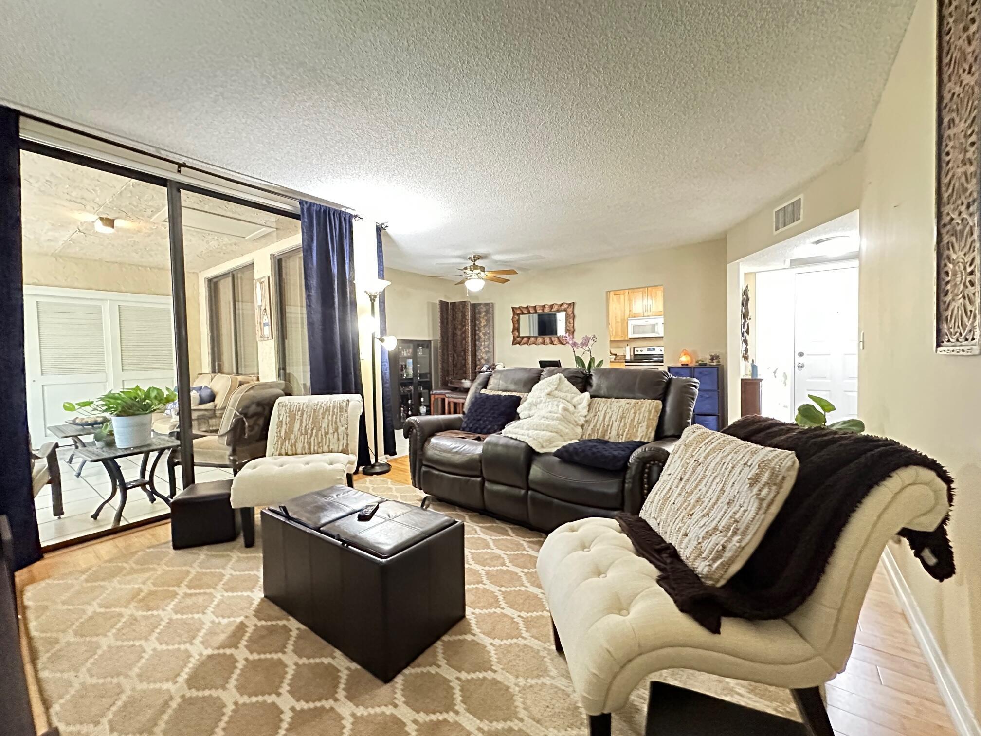4509 Carambola Circle S 4509