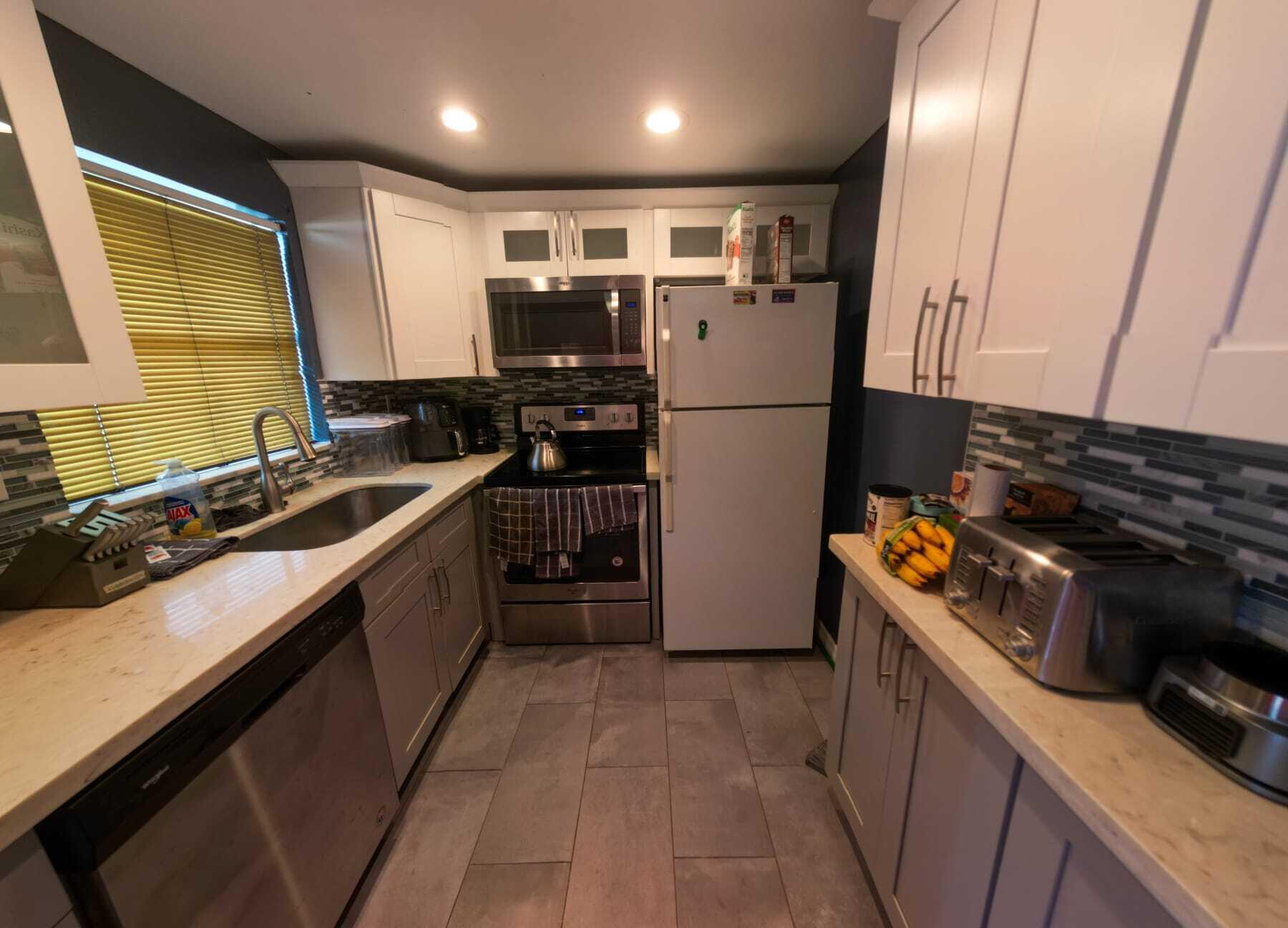 GARDENS AT LAUDERHILL CONDO - Residential Lease