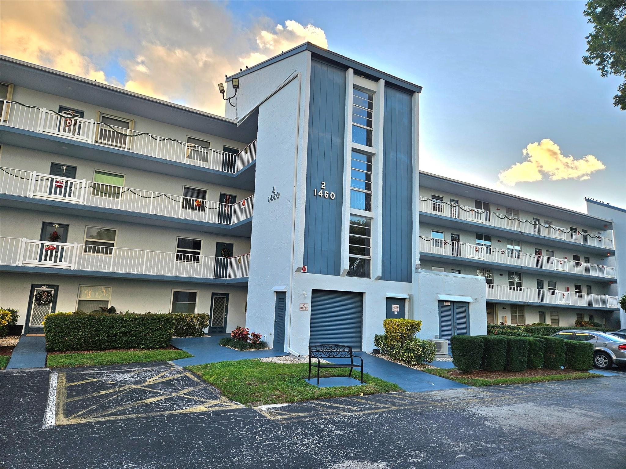 2 Of Palm Spgs 2 Condo - Residential Lease
