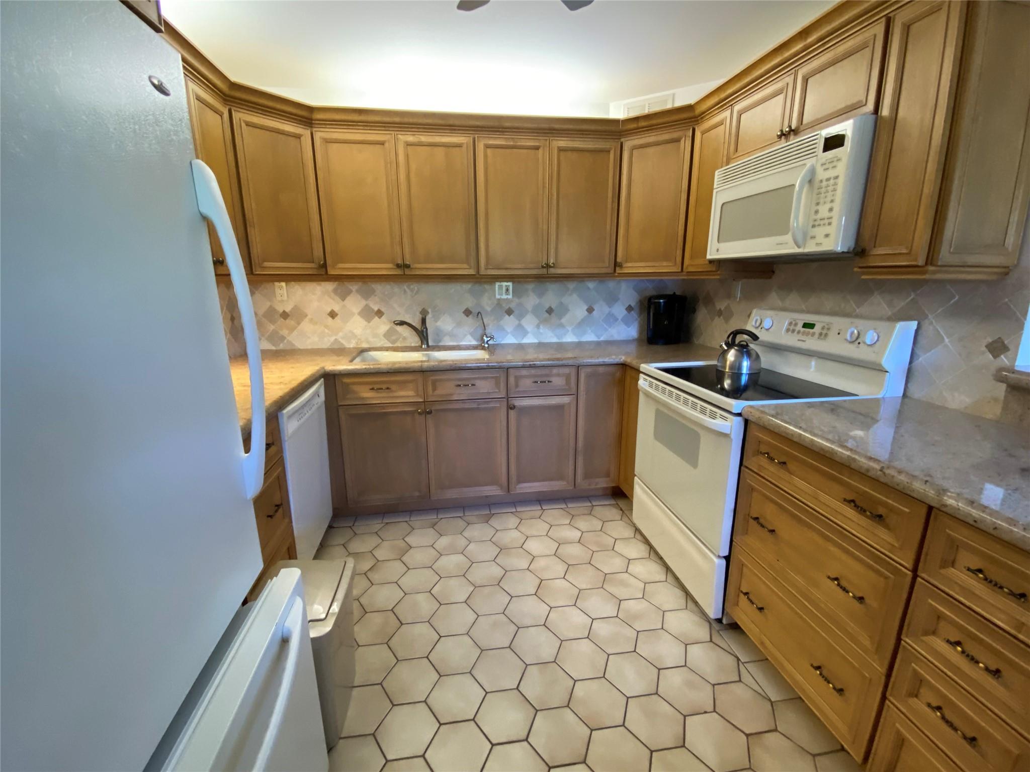 Century Village East - Residential