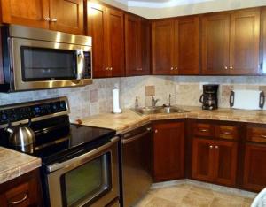 ATRIUM - Residential Lease