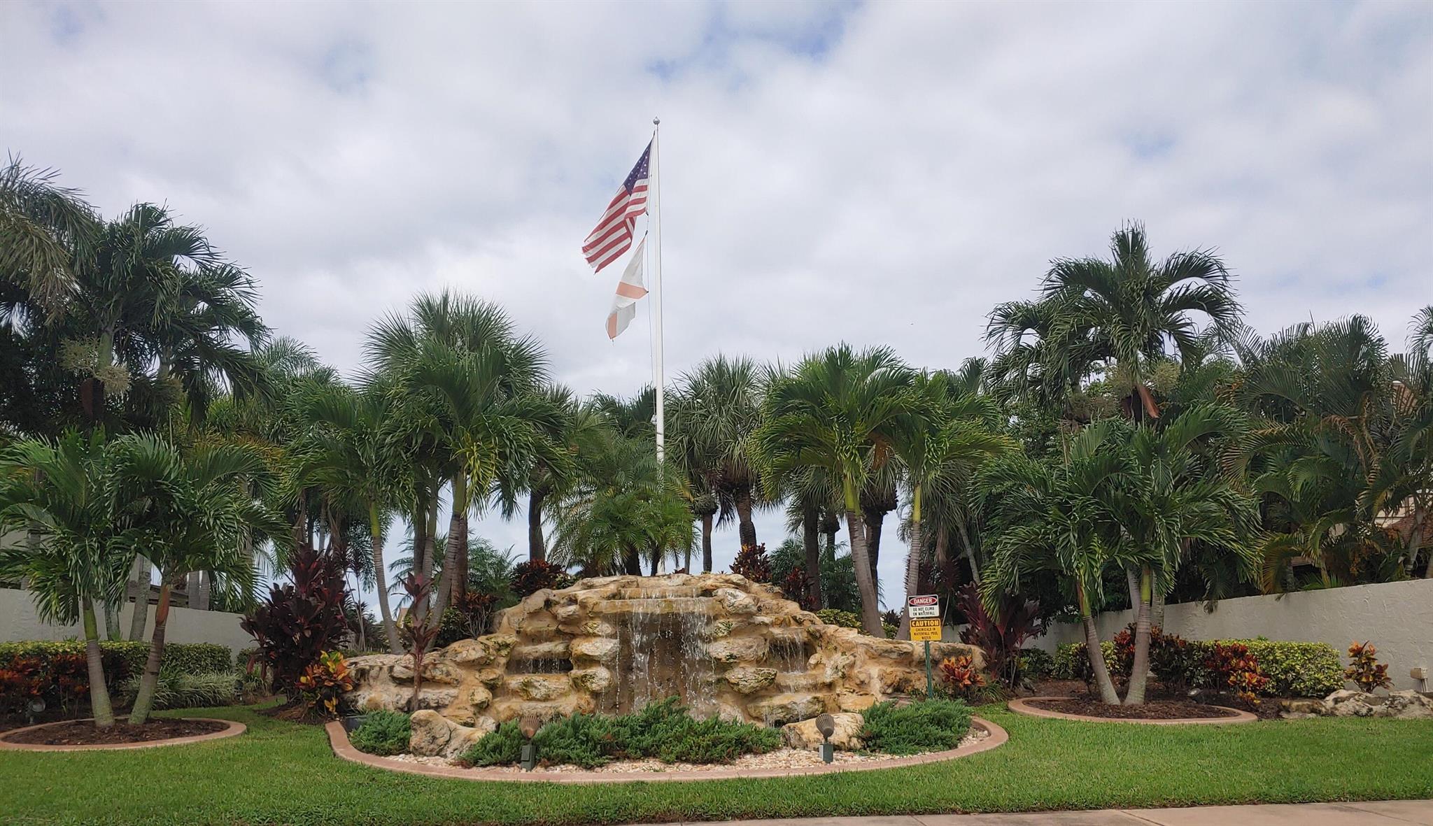 HOMEWOOD LAKES SEC D - Residential