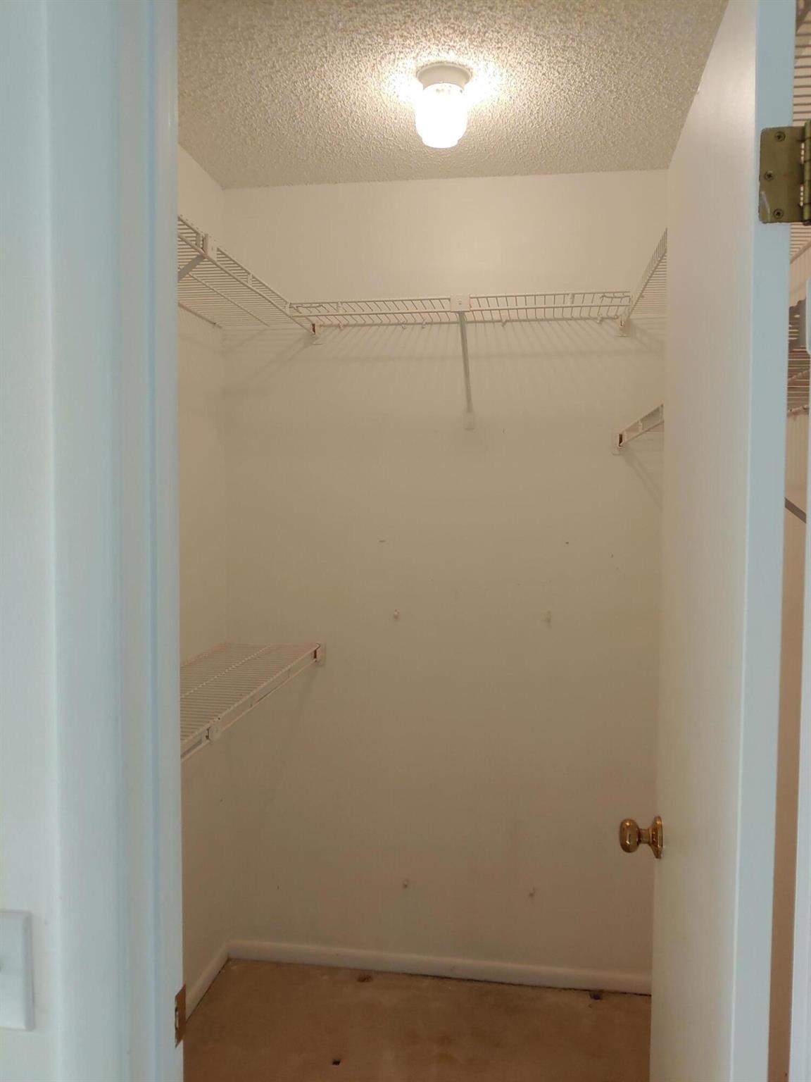 HOMEWOOD LAKES SEC D - Residential