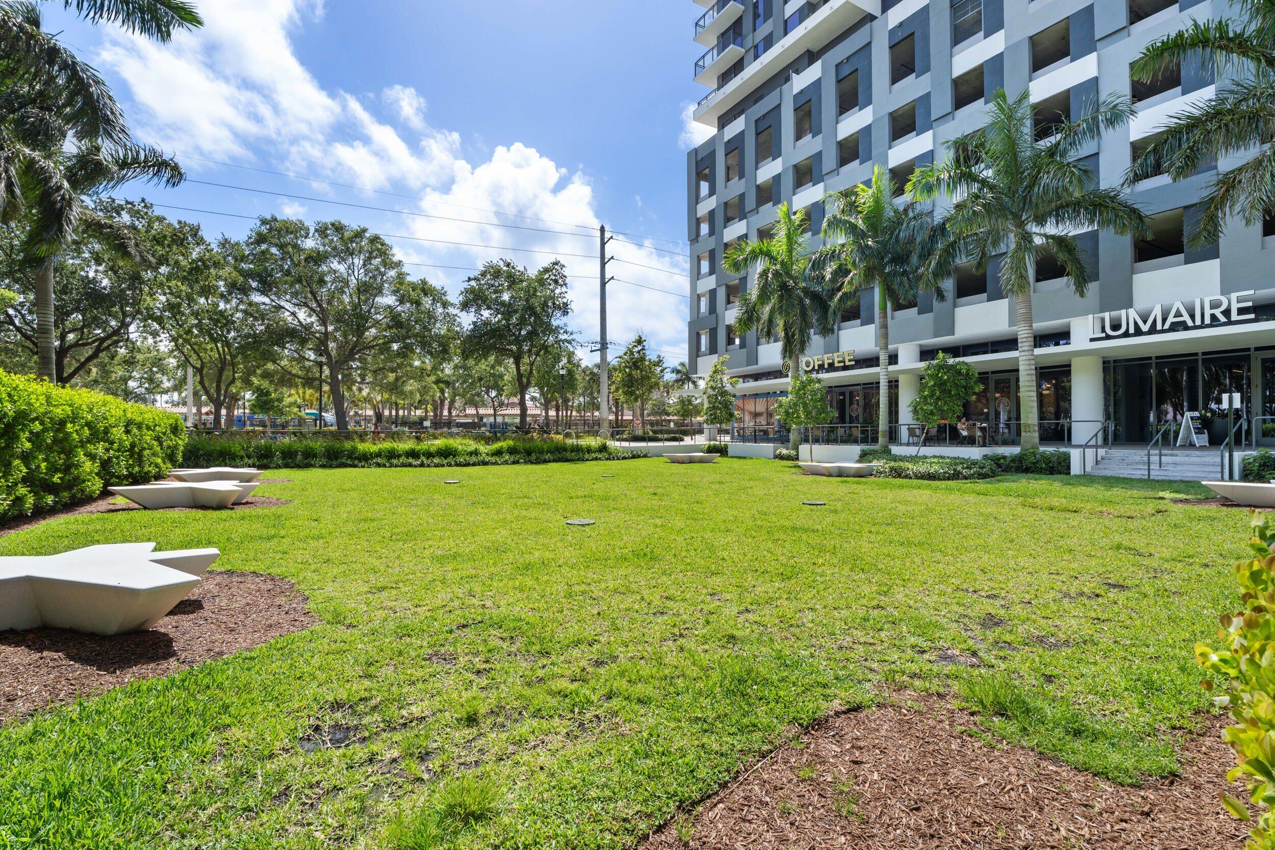 EDGE CONDO - Residential