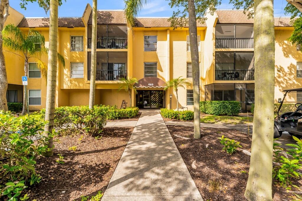 460 NW 20th Street 2100