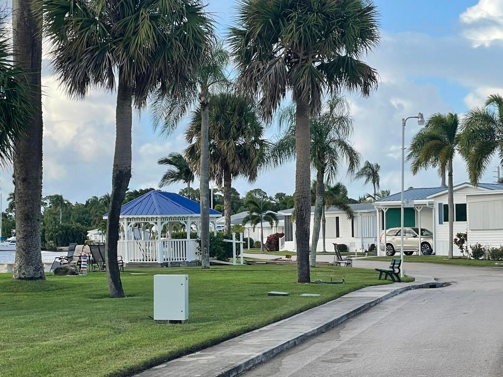 RIVERLAND MOBILE HOME PARK UNREC CO-OP - Residential