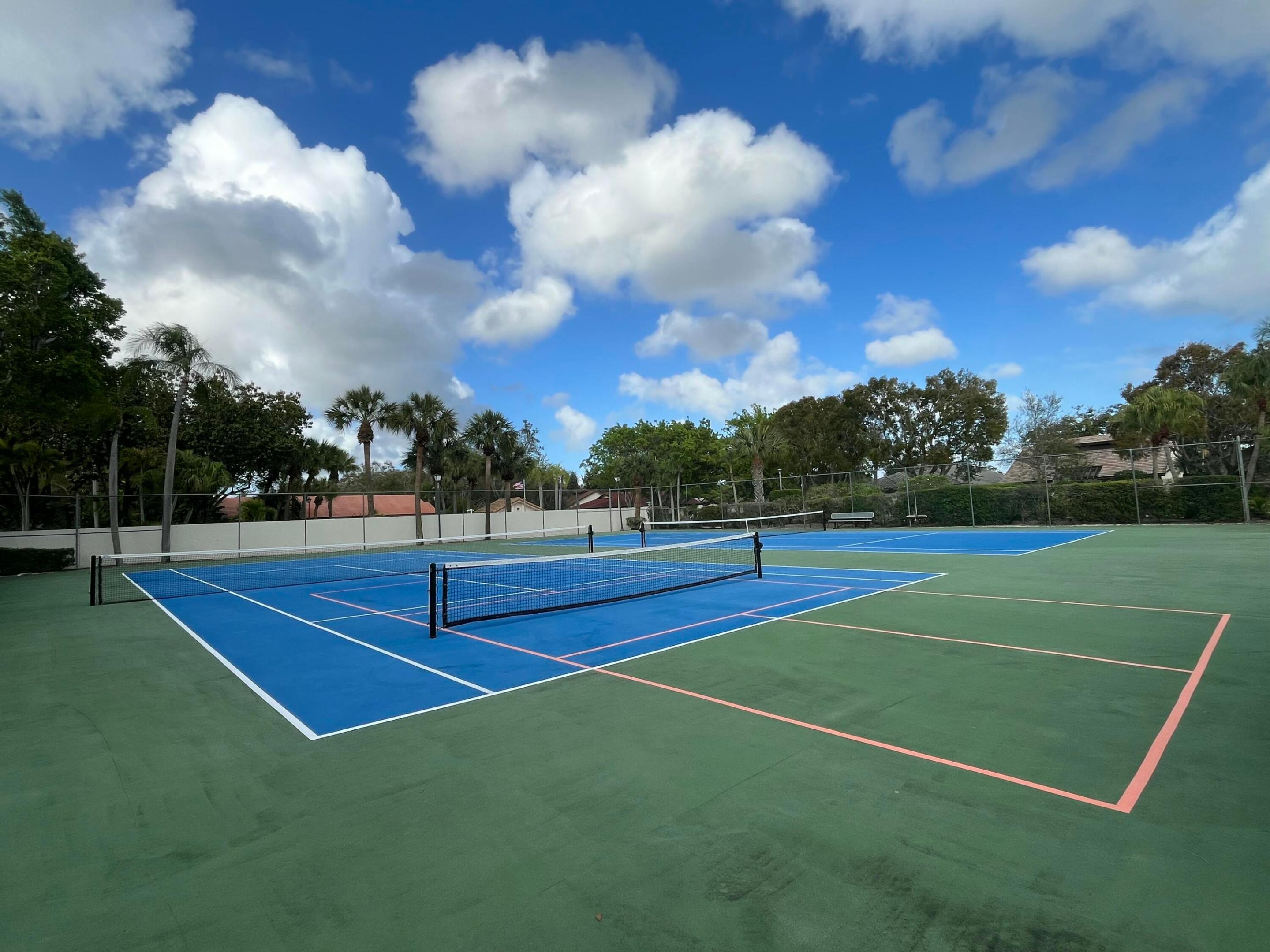 EQUESTRIAN - Residential