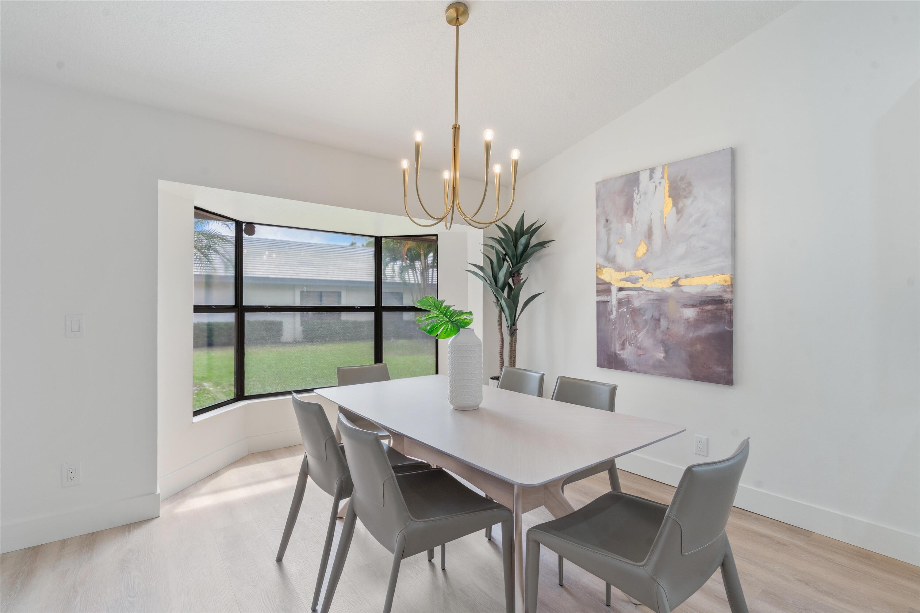 EQUESTRIAN - Residential