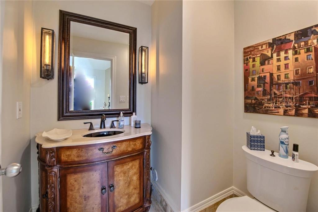 Lucille Island 37-19 B - Land