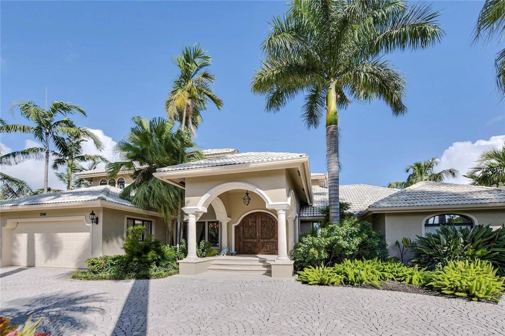 Lucille Island 37-19 B - Land