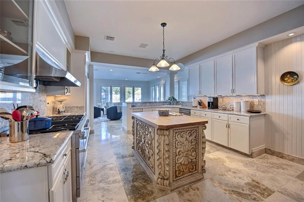 Lucille Island 37-19 B - Land