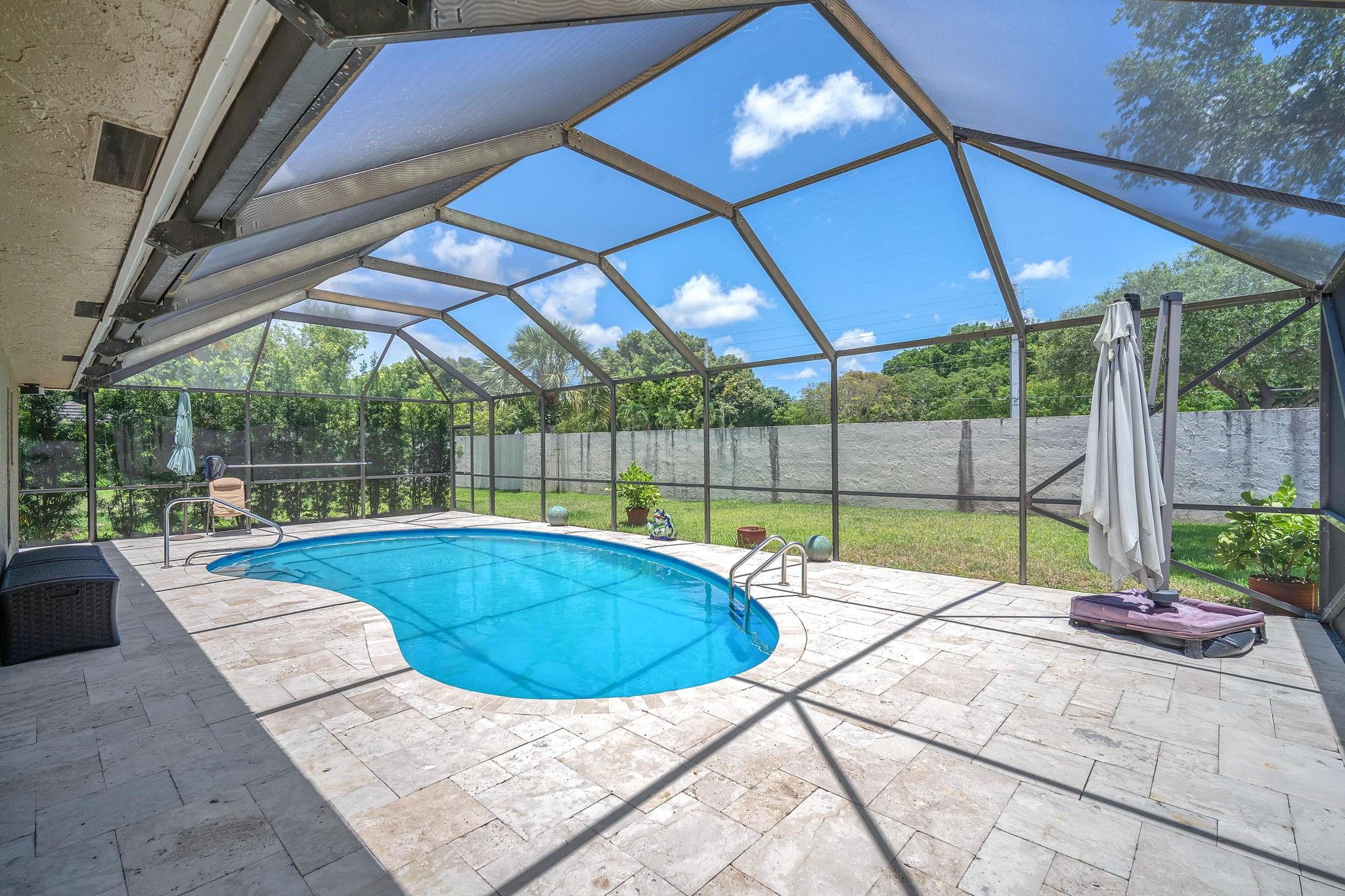 Jacaranda Area 933 97-47 - Residential