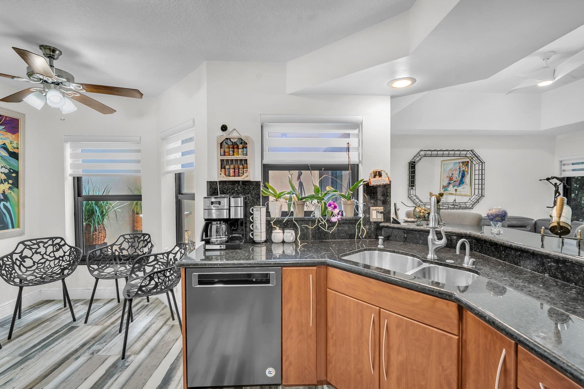Jacaranda Area 933 97-47 - Residential