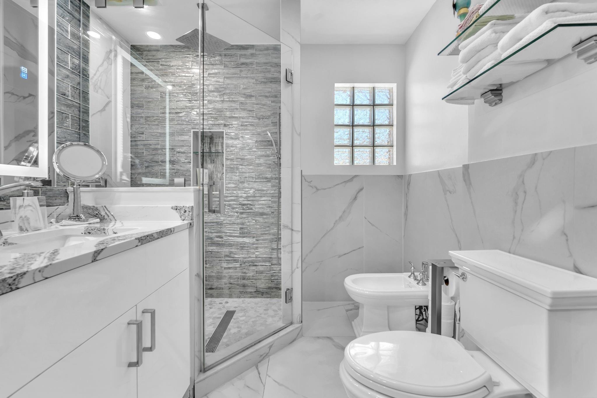 Jacaranda Area 933 97-47 - Residential