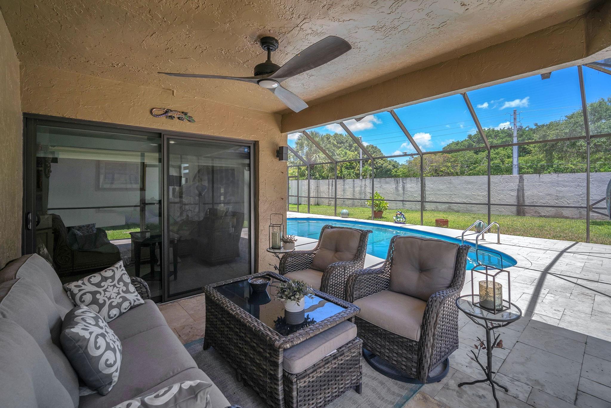 Jacaranda Area 933 97-47 - Residential