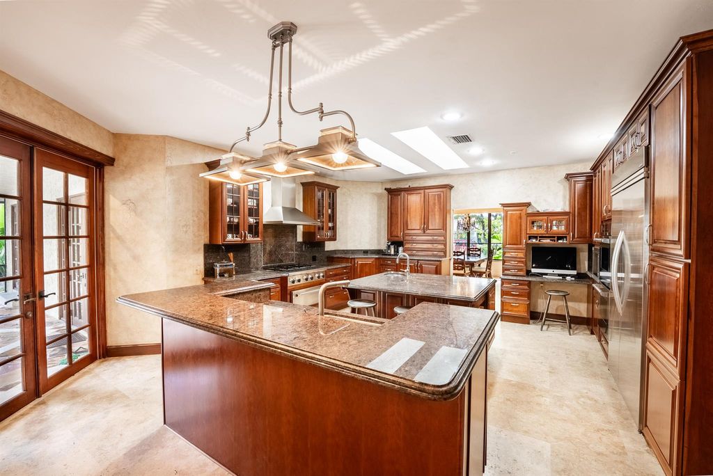 Photo of 1985 Parkside Circle S, Boca Raton, FL 33486 (MLS # R11108253)