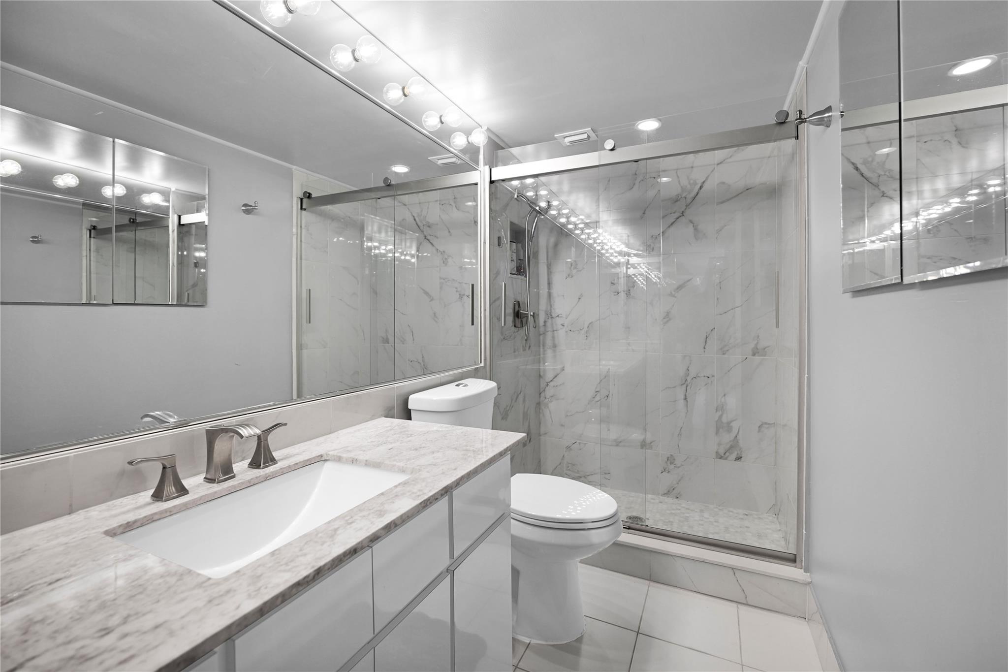 2030 S Ocean Dr 2027