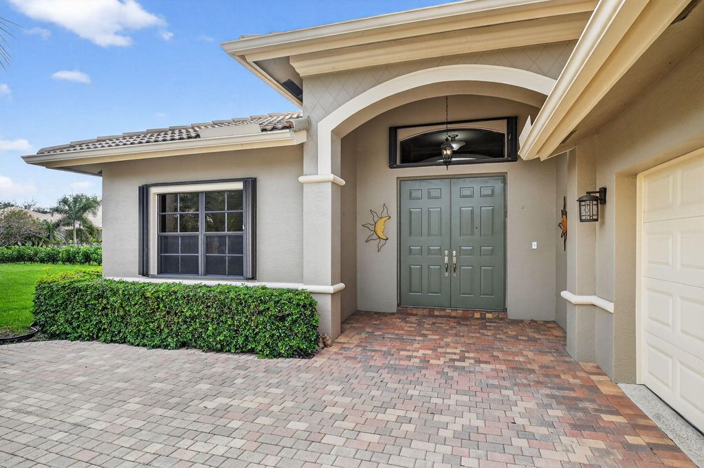 Photo of 8046 Via Grande, Boynton Beach, FL 33437 (MLS # R11169597)