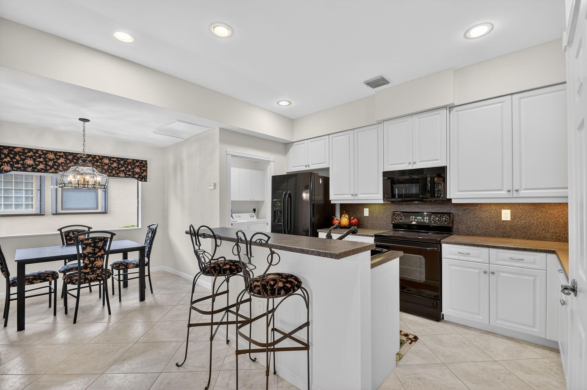 TIVOLI RESERVE - Residential