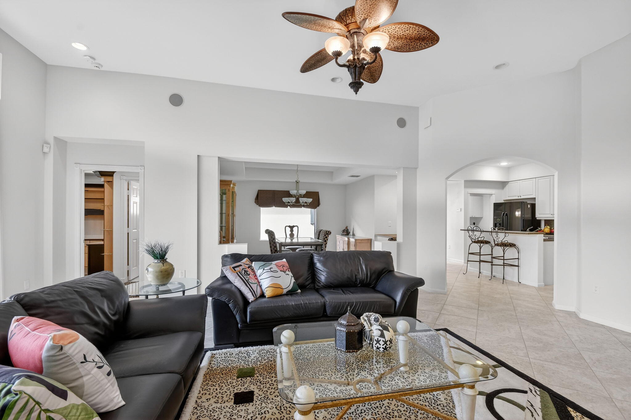 TIVOLI RESERVE - Residential