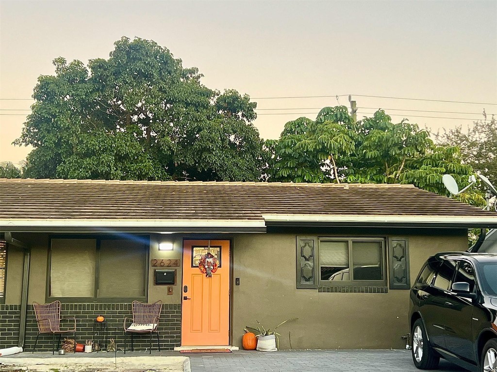 AMADALE - Residential Lease