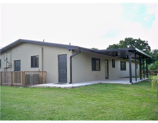 SUNSHINE RANCHES - Residential Lease