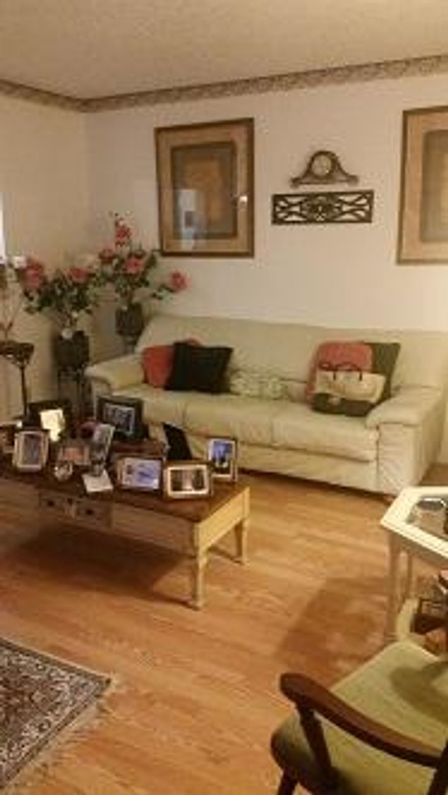 GREAT APPARTMENT 3RD FLOOR LOCATION JUST AS ONE STEP OFF ELEVATOR- CLEAN CONDO. ANNUAL RENT TO AGE 55+ IS OK. PERFECT FOR INVESTORS, LOW HOA, GOOD INCOME RETURN, NICE CLUB HOUSE WITH SWIMING POOL, BBQ WITH FRIENDS AREA, BILLAR POOL, MAKE OFFER TODAY!