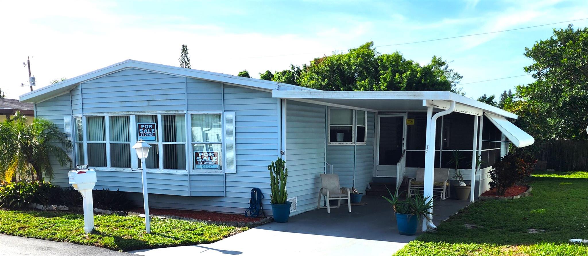 Palm Breezes Club - Residential