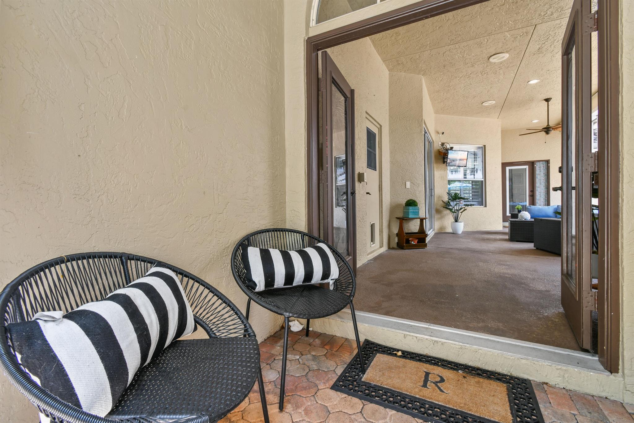 303 Hardwood Point