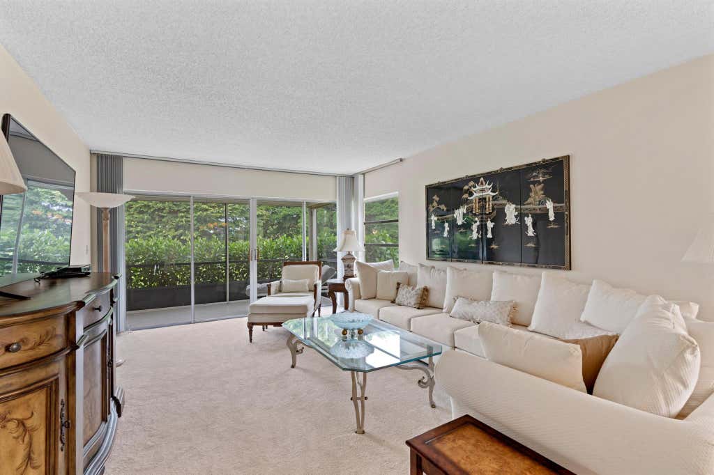 Photo of 13889 Royal Palm Court #C, Delray Beach, FL 33484 (MLS # R10753598)