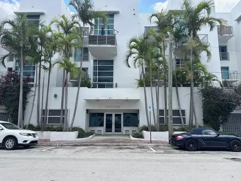 7744 Collins Ave Unit 20, Miami Beach, FL 33141 - MLS#: F10488617