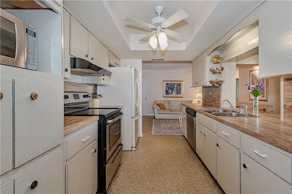 Coral Ridge Isles 45-47 B - Residential