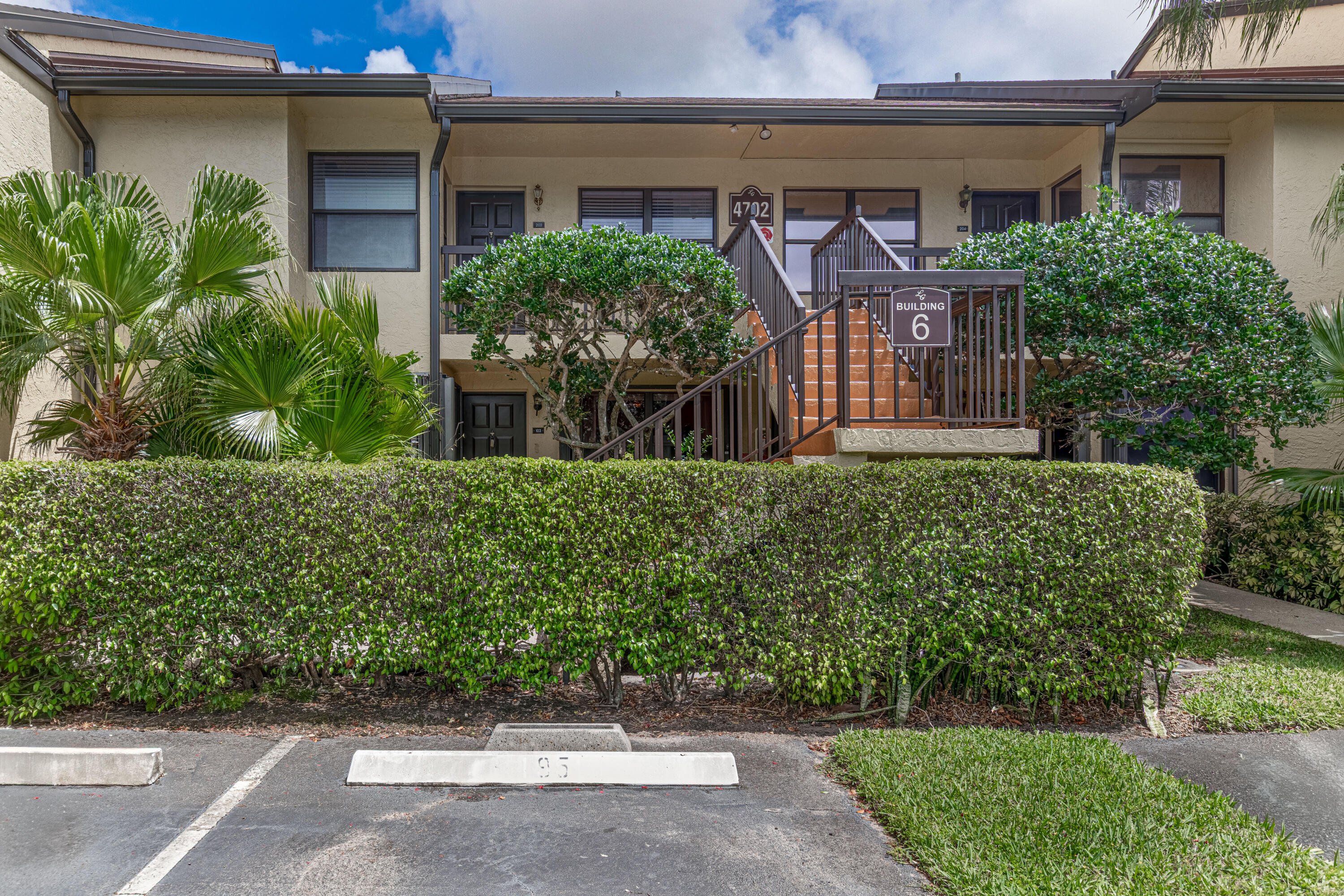 LUCERNE GREENS CONDO - Residential