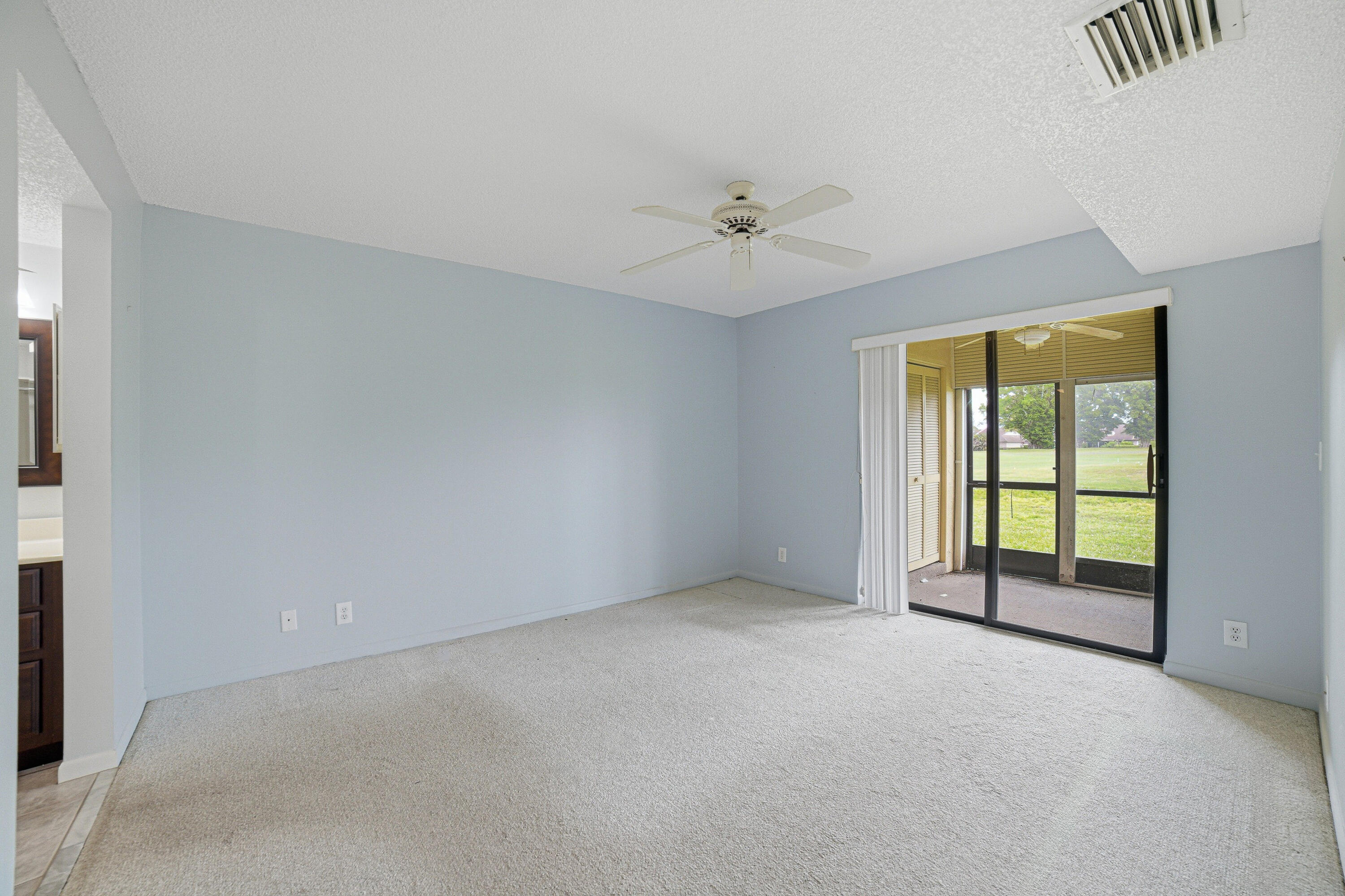 LUCERNE GREENS CONDO - Residential