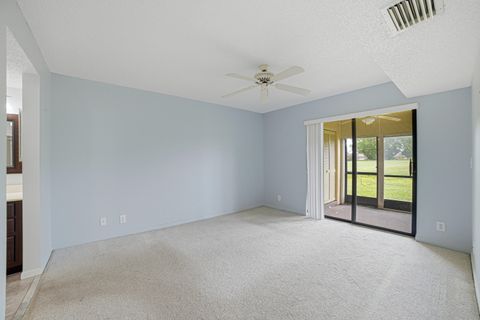 Tiny photo for 4702 E Lucerne Lakes Blvd Boulevard E #103, Lake Worth, FL 33467 (MLS # B26013725)