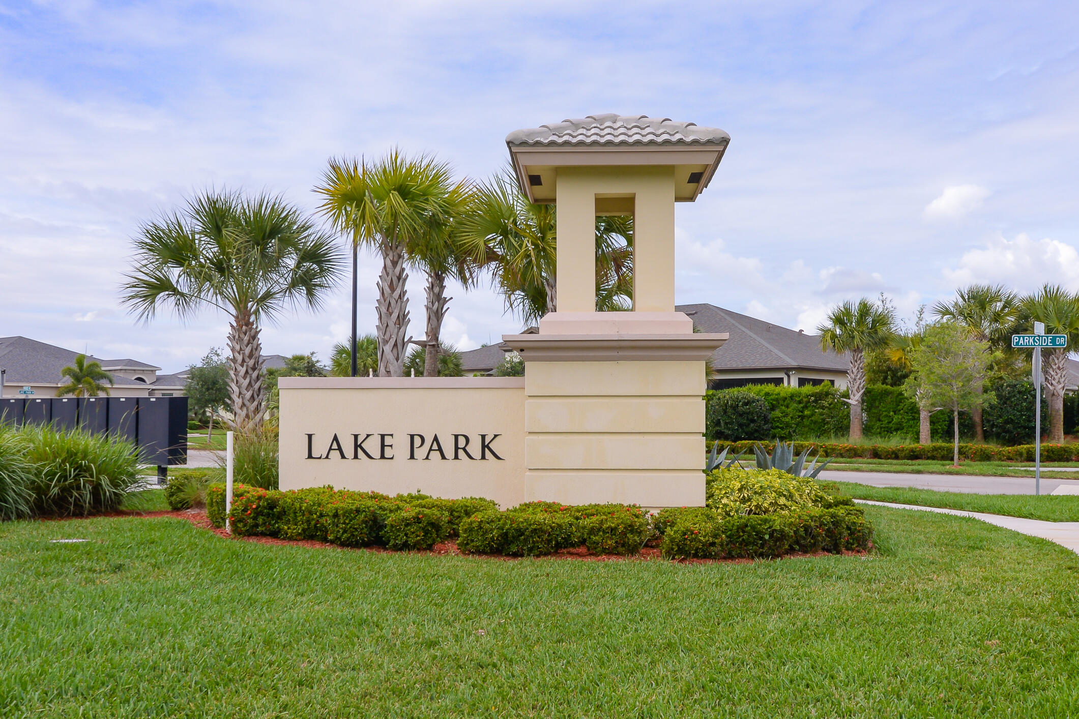 LAKEPARK AT TRADITION - Residential