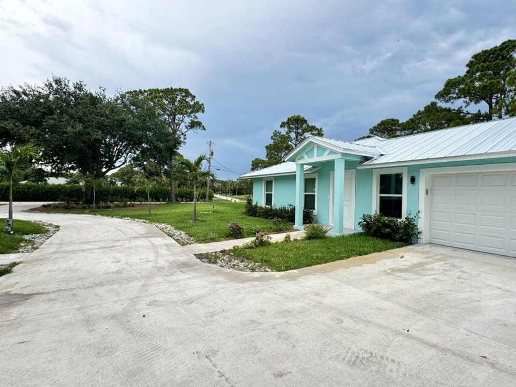Photo of 15242 69th Trail N, Palm Beach Gardens, FL 33418 (MLS # R11142782)