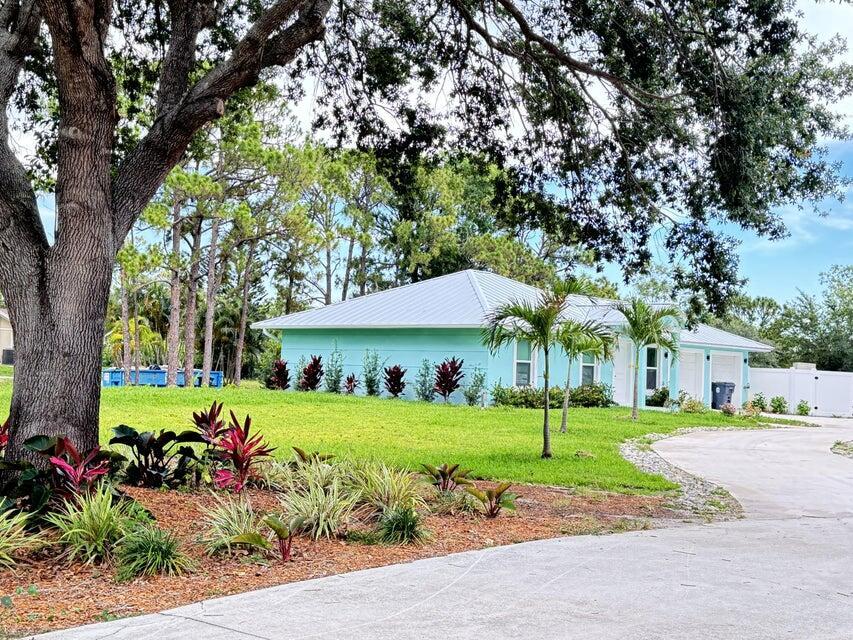 PALM BEACH COUNTRY - Residential Lease