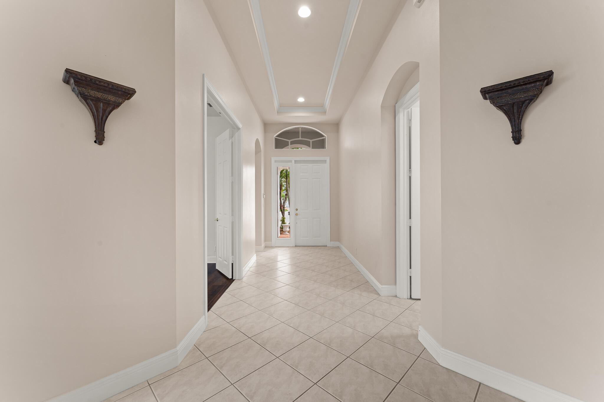 PALM COVE GOLF & YACHT CLUB - Residential