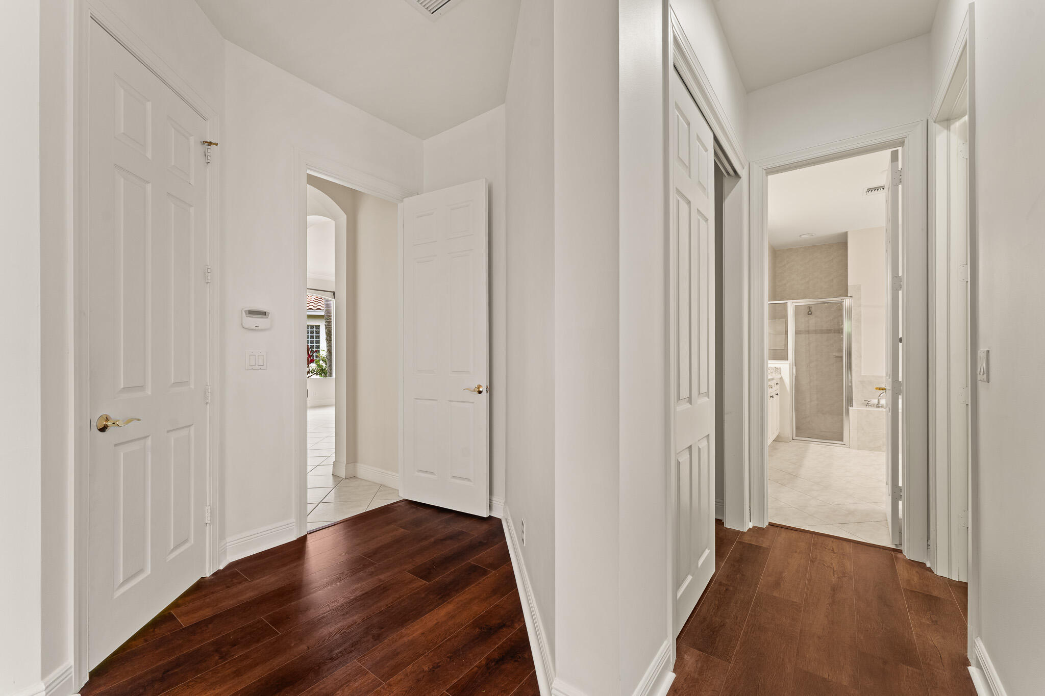 PALM COVE GOLF & YACHT CLUB - Residential