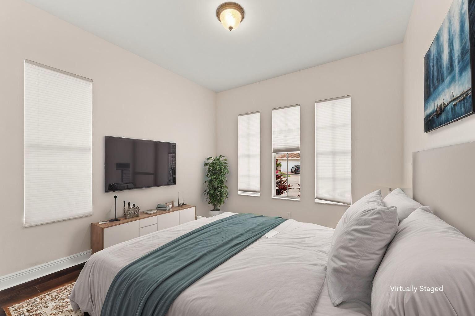 PALM COVE GOLF & YACHT CLUB - Residential